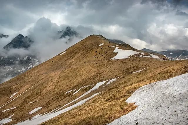 Les secrets des chemins de randonnée en Suisse