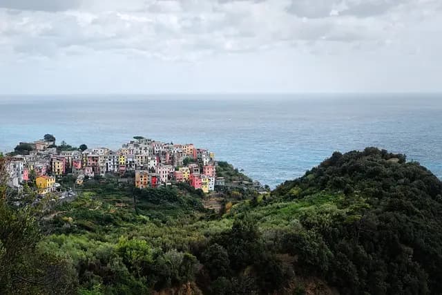 Les villages pittoresques à explorer pour vos prochaines vacances