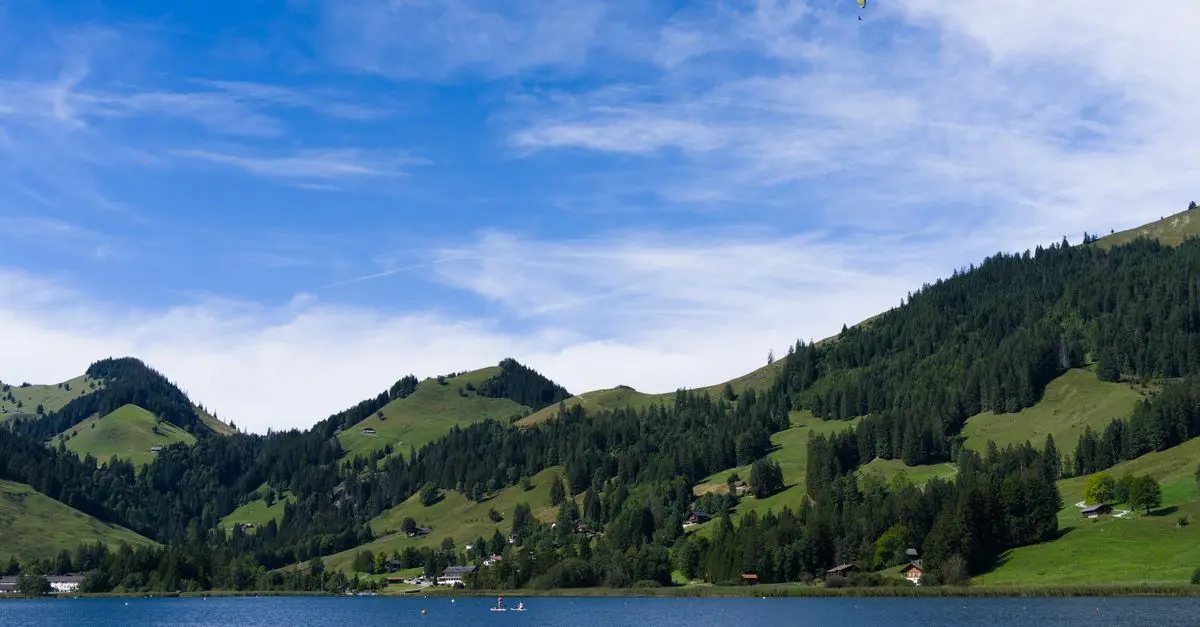Les meilleures activités nautiques à découvrir en Suisse
