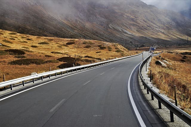Comment planifier votre road trip parfait en Suisse